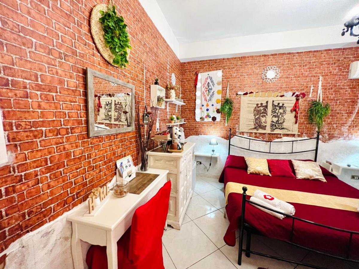 Regina Elena Bed & Breakfast Cinisi Exterior photo