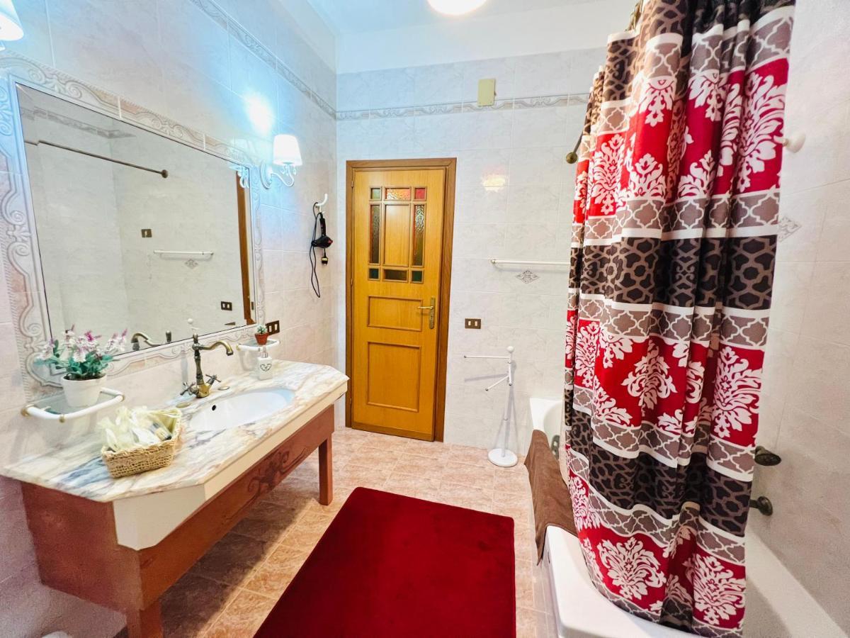 Regina Elena Bed & Breakfast Cinisi Exterior photo
